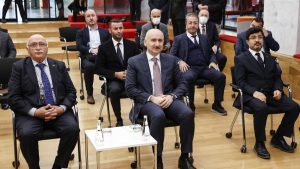 Bakan Karaismailoğlu, Teknopark İstanbul'u ziyaret etti