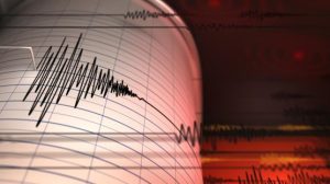 Erzurum'da korkutan deprem! Bakan Koca: 4 kişi yaralandı