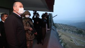 İçişleri Bakanı Soylu, İdlib sınırındaki hudut karakolunu ziyaret etti