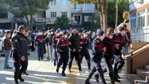 İzmir Kemalpaşa'daki rüşvet operasyonuna 3 tutuklama