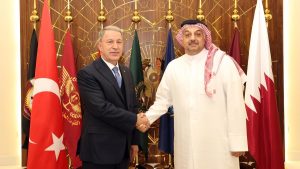 Bakan Akar, Katar Başbakan Yardımcısı ve Savunma Bakanı Atiyye ile görüştü