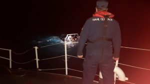 Yunan unsurları ölüme itti, Türk Sahil Güvenlik Komutanlığı kurtardı