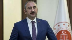 Adalet Bakanı Gül'den ''Hukuk Türkçesi'' önerisi