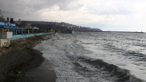Marmara Denizi'nde lodos 2 gündür deniz ulaşımını olumsuz etkiliyor